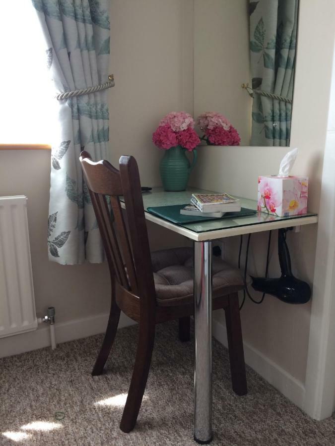 Gentian Villa B&B 발리바우한 외부 사진
